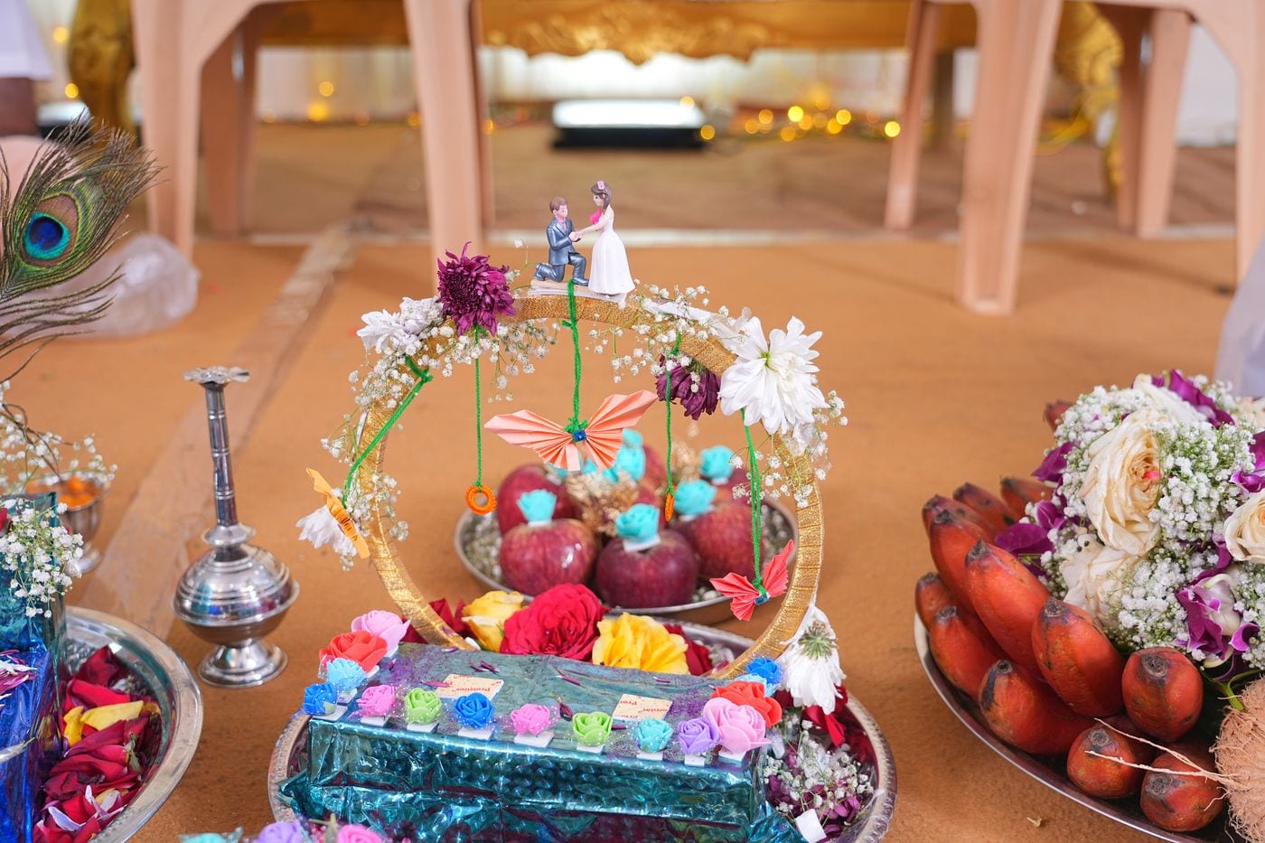 The betrothal tray, dressed with fruit and flowers