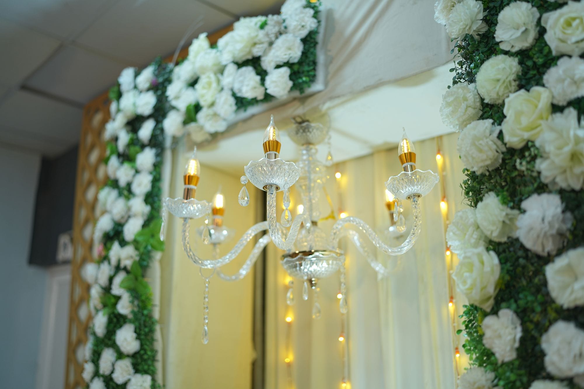 The flower arch at the entrance to the hall